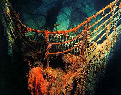 bottomofthesea.jpg (22892 bytes)